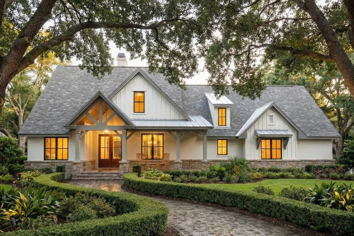 Elegant Southern Farmhouse House Plan with 1618 Sq Ft and Bonus Room