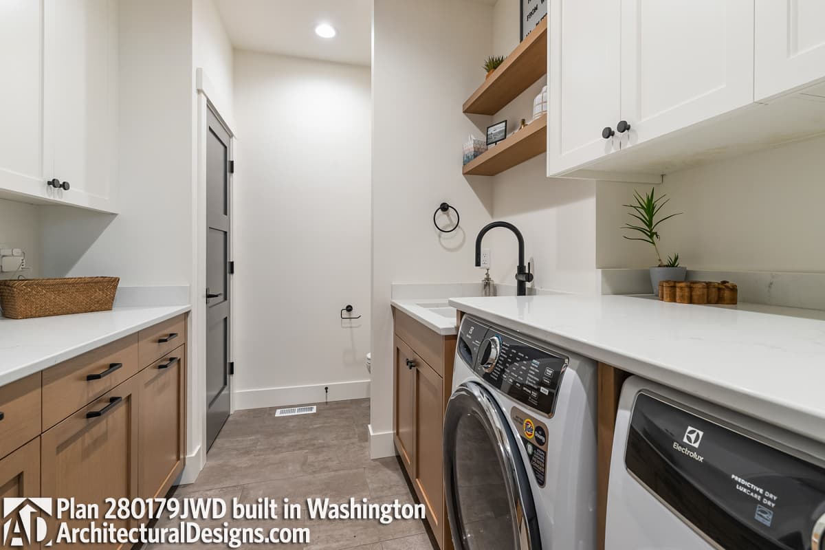 Client Photo id:  571213