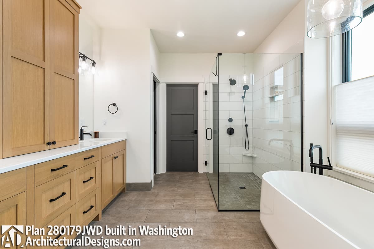 Client Photo id:  571210