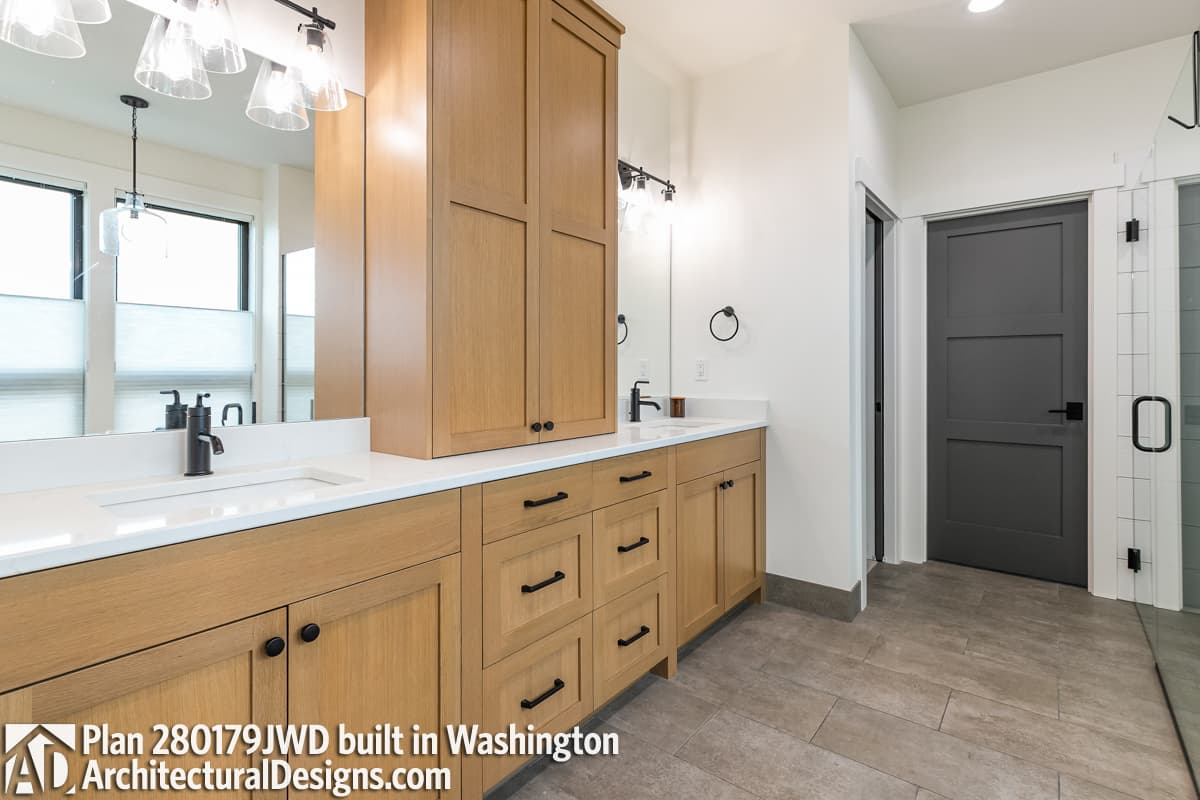 Client Photo id:  571209