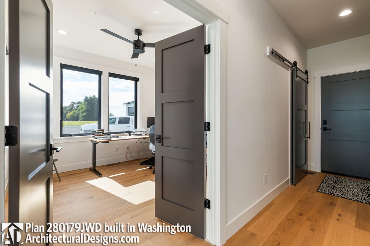 Client Photo id:  571207