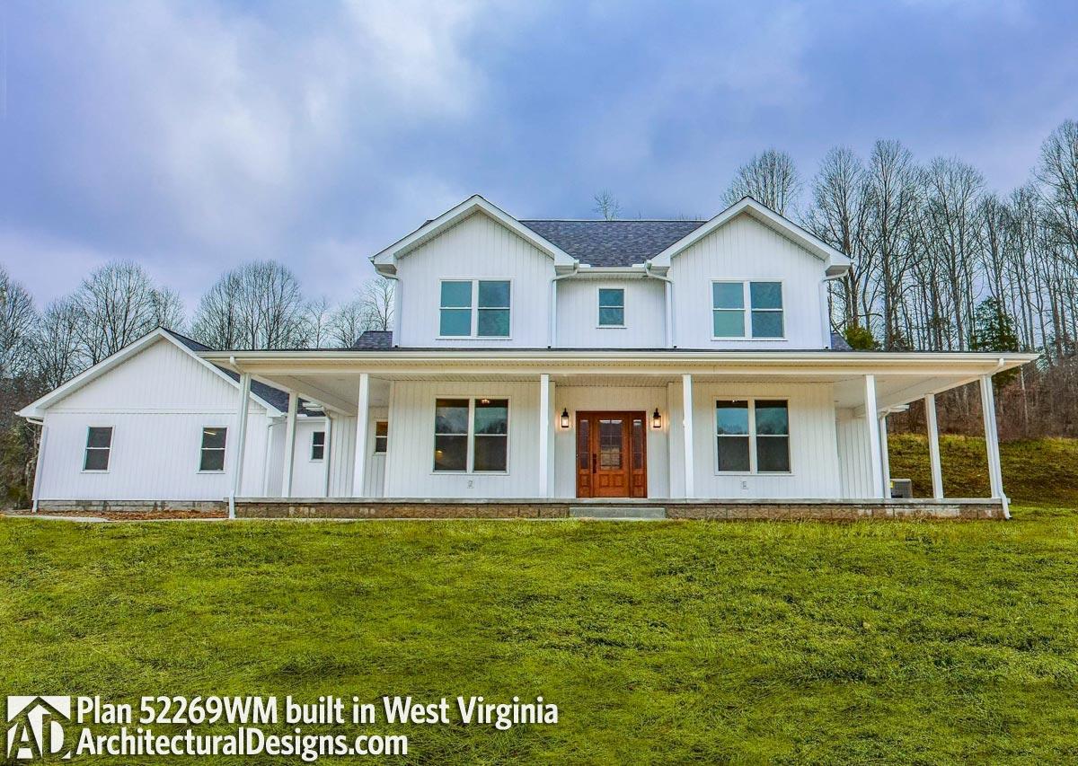 build gallery item - Farmhouse Plan 52269WM Comes to Life in West Virginia