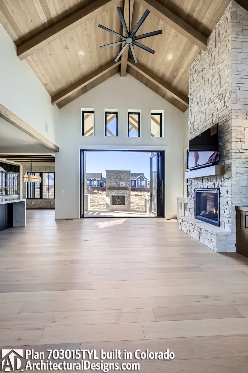 Client Photo id:  572304