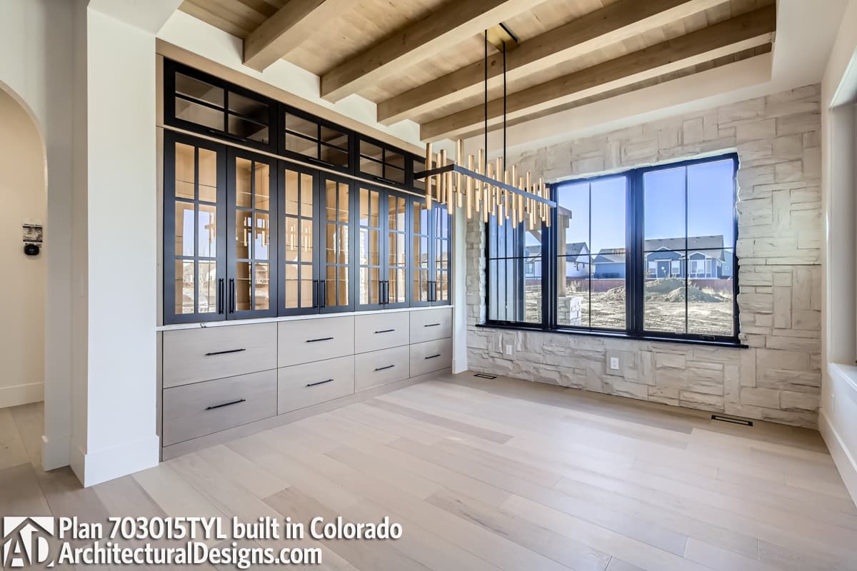 Client Photo id:  572300