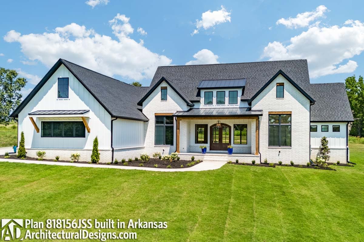 build gallery item - Modern Farmhouse Plan 818156JSS Built in Arkansas